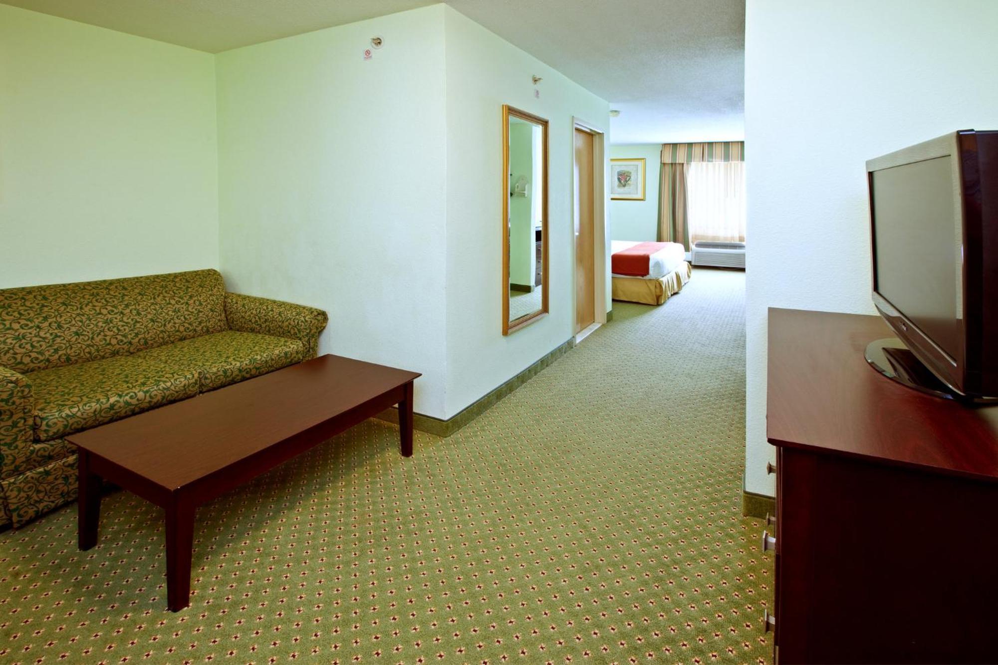 Holiday Inn Express Scottsburg By Ihg Exterior foto